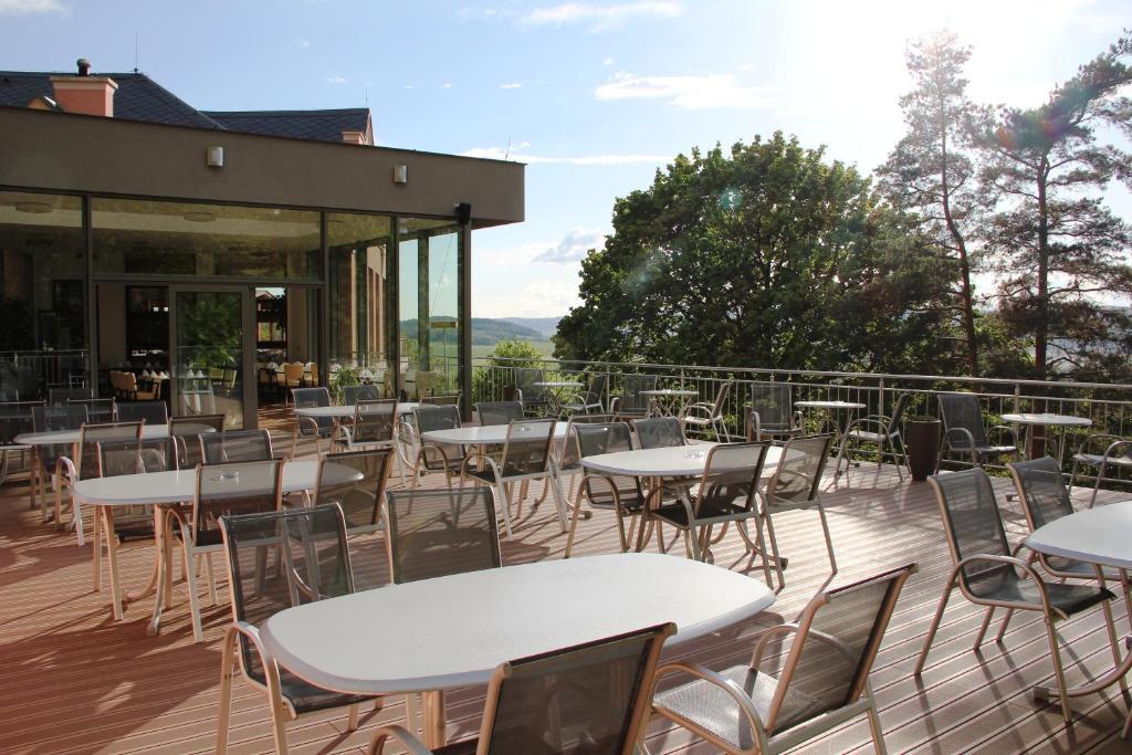 Hotel Cvilin Krnov Exterior photo
